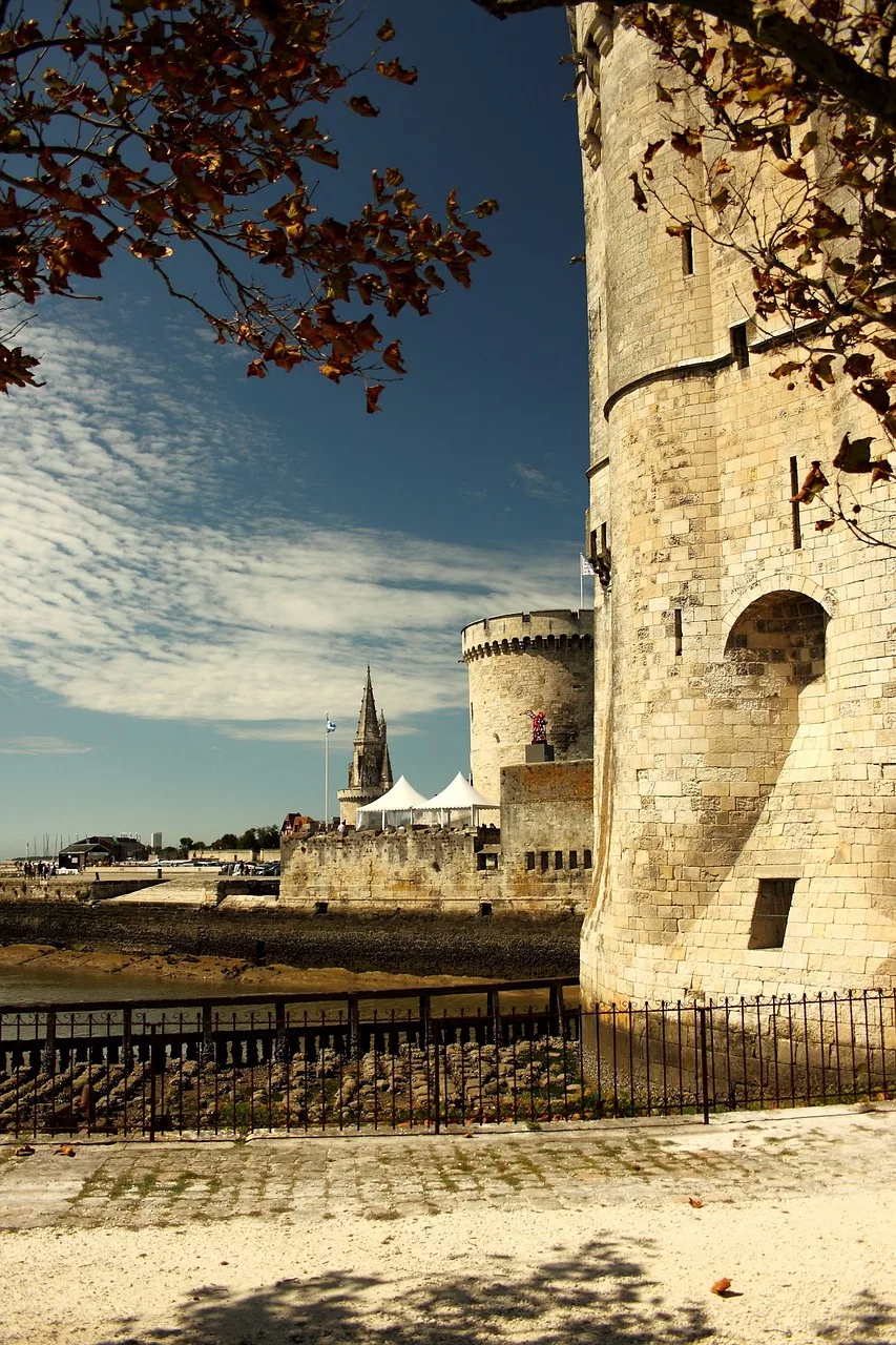 tours du port de la Rochelle de jour