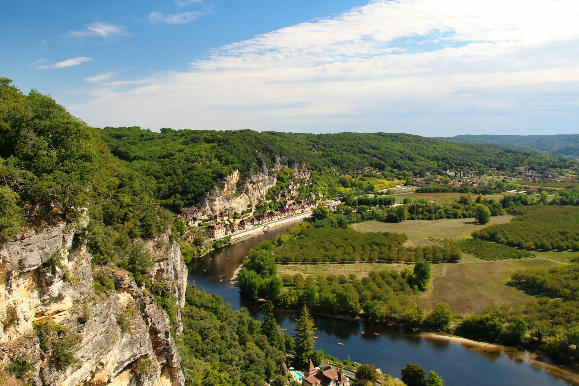 falaise, paysage en Dordogne